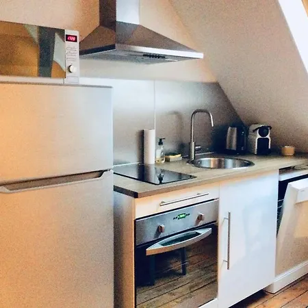 Coeur Du Centre Ville, Joli 50m2 De Charme, Wifi